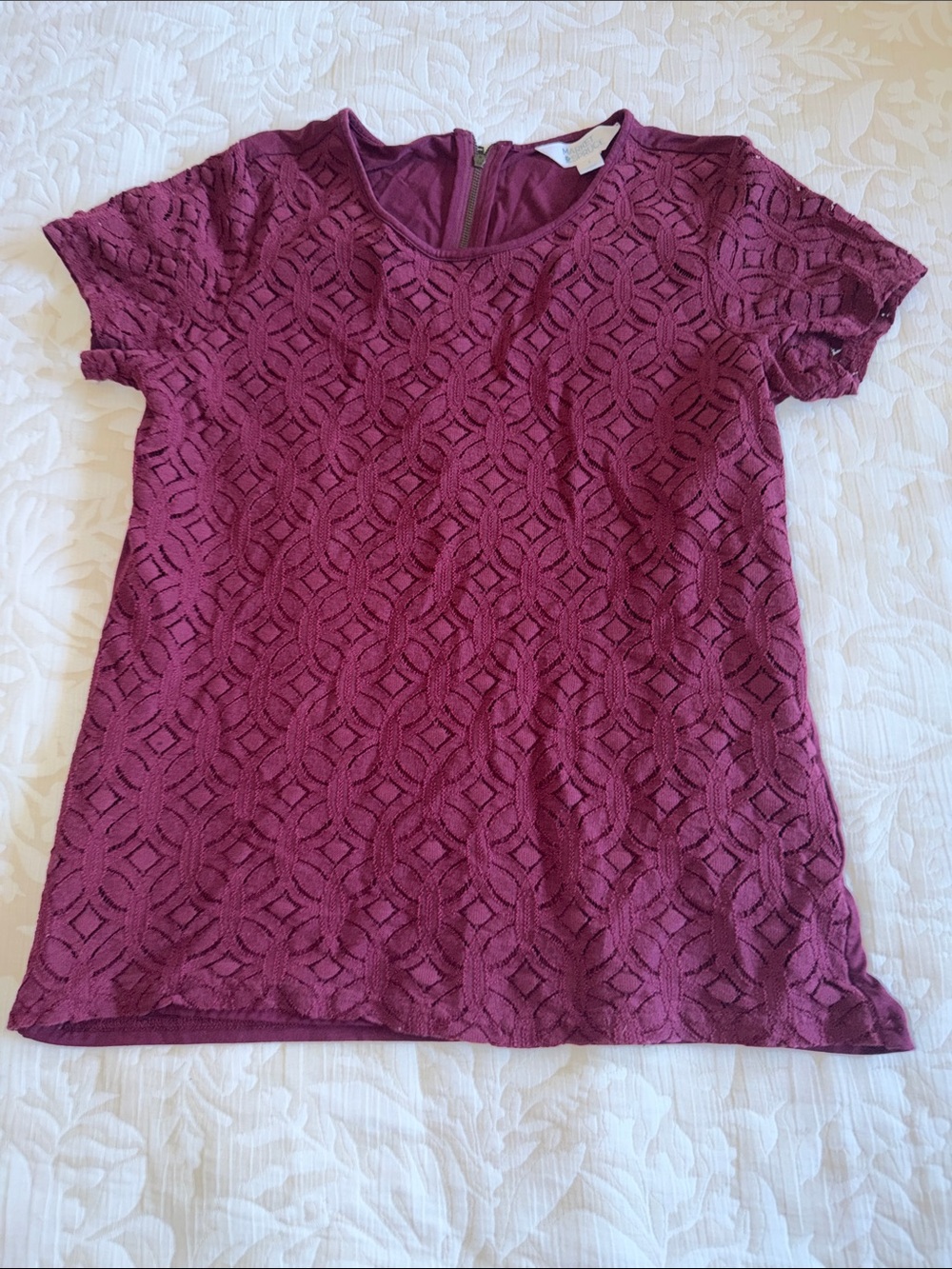 Market & Spruce Geometric Lace Short-Sleeve Top in Berry